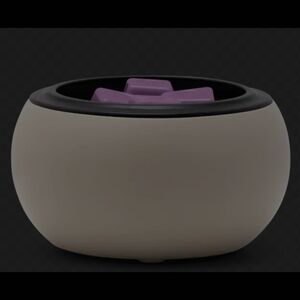 Scentsy Taupe Warmer